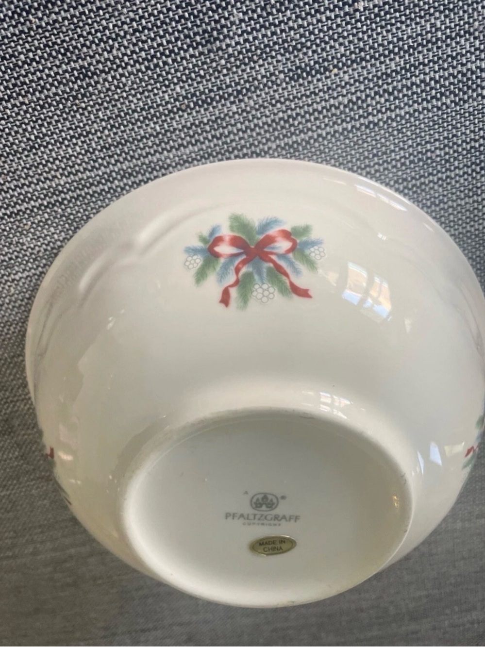 PFALTZGRAFF Christmas RED RIBBON with Bow Stoneware 6" BOWLS